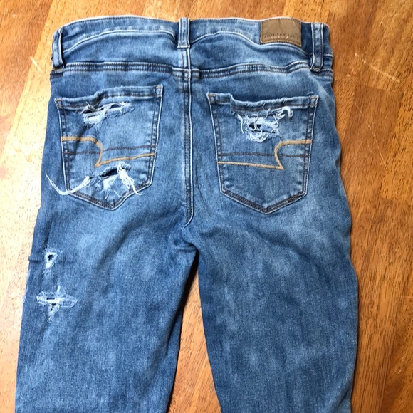 American Eagle 2 Regular Distressed Jeggings. - Picture 2 of 2